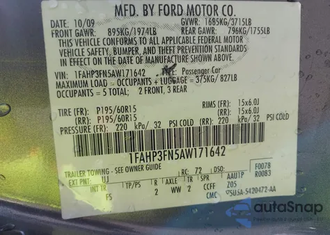 2010 Ford Focus Se z USA, uszkodzony, nr VIN 1FAHP3FN5AW171642